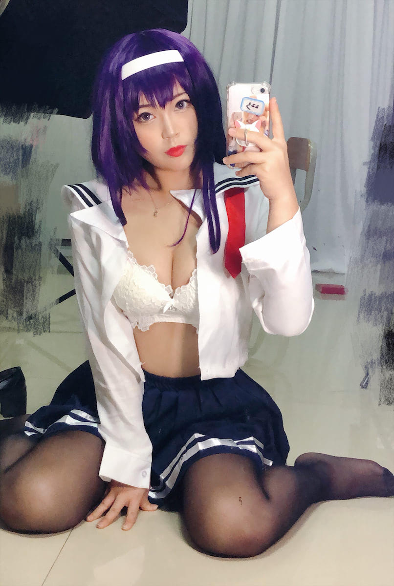 白烨烨学姐校服26图插图
