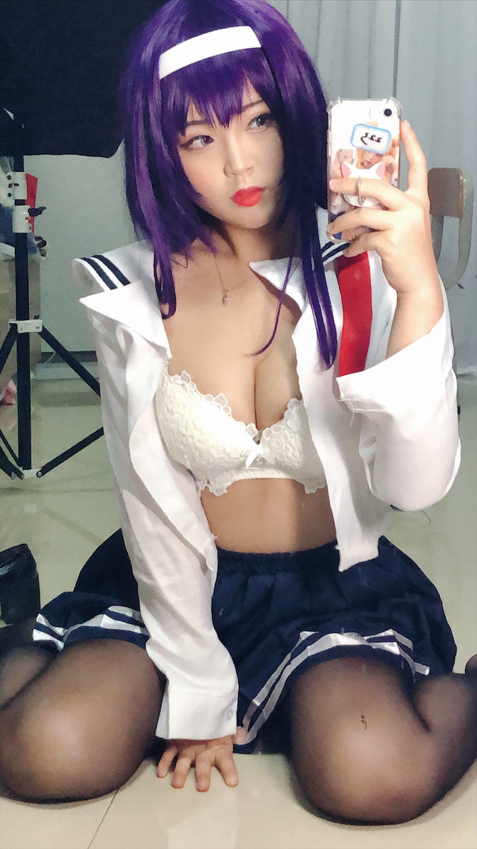 白烨烨学姐校服26图插图2