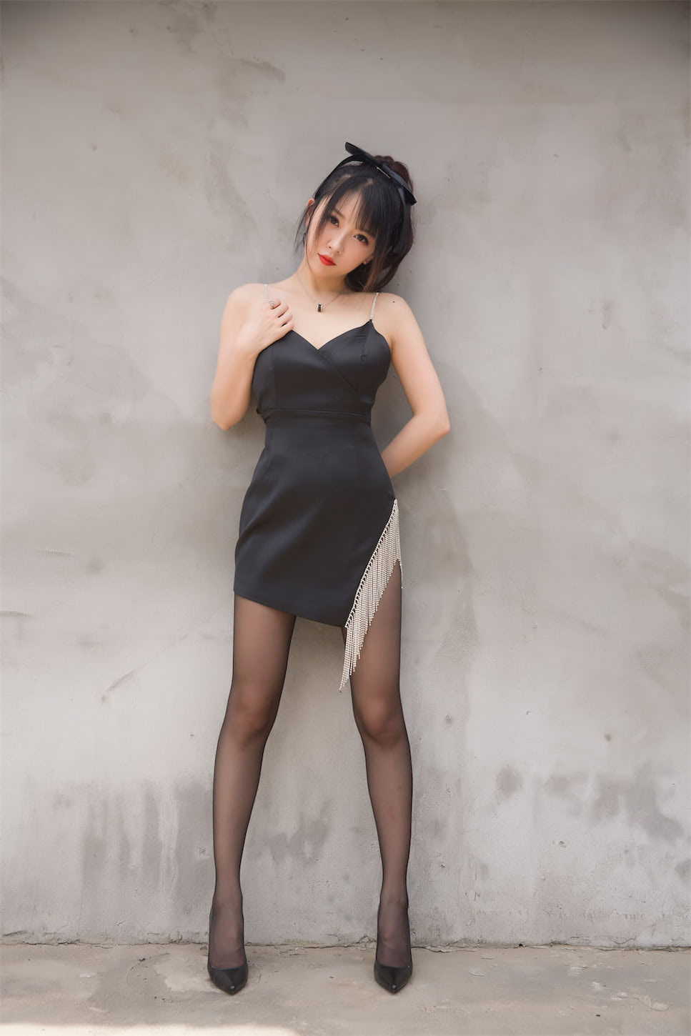 小女巫露娜黑色流苏32图插图1