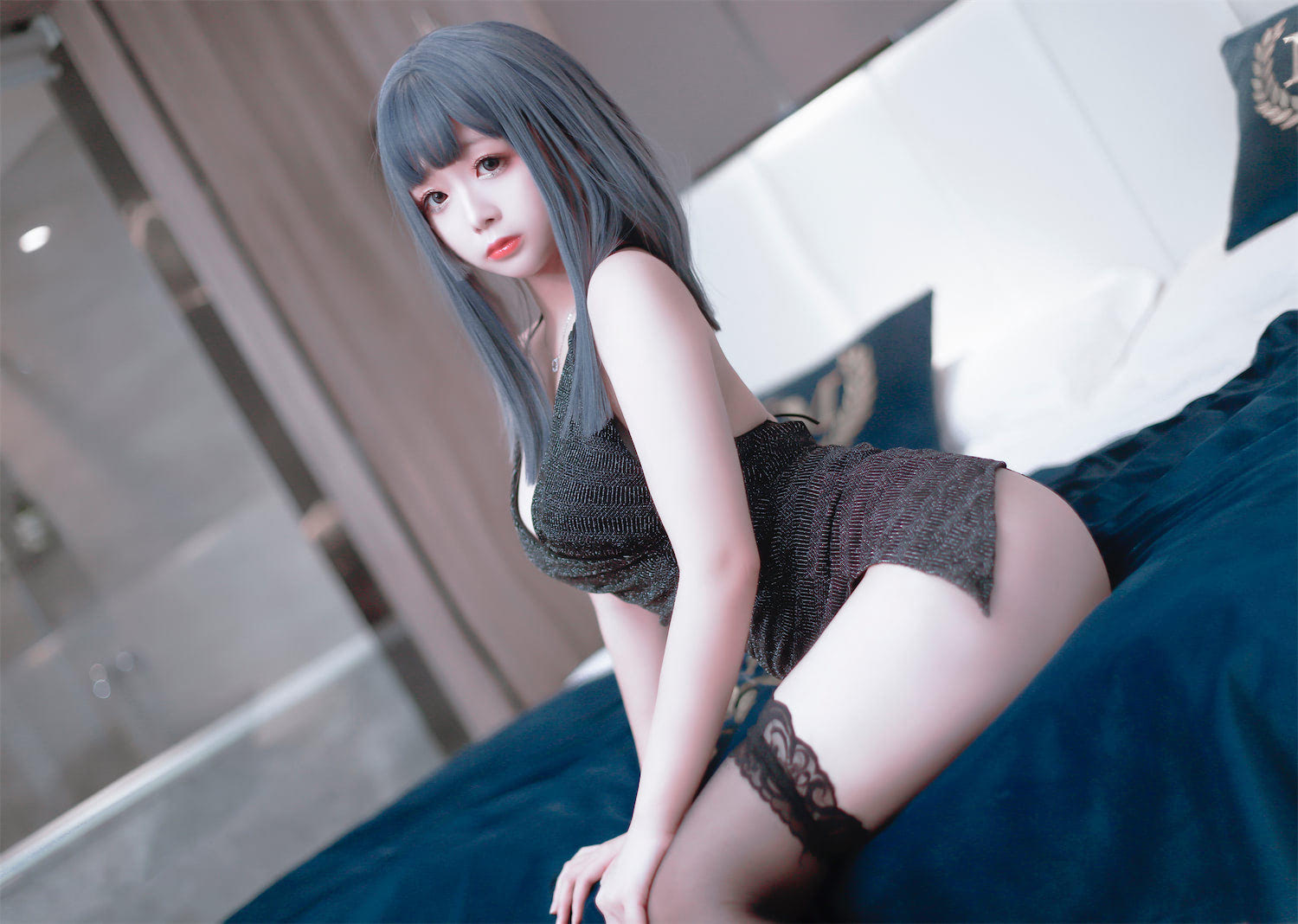 日奈娇性感黑礼服40图插图2