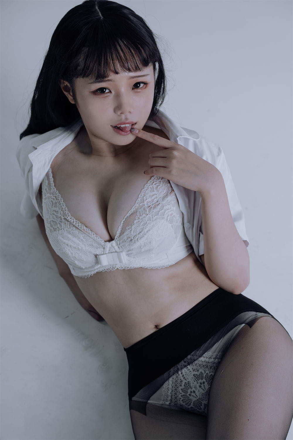 辣个喵喵鱼黑丝JK学妹31图插图