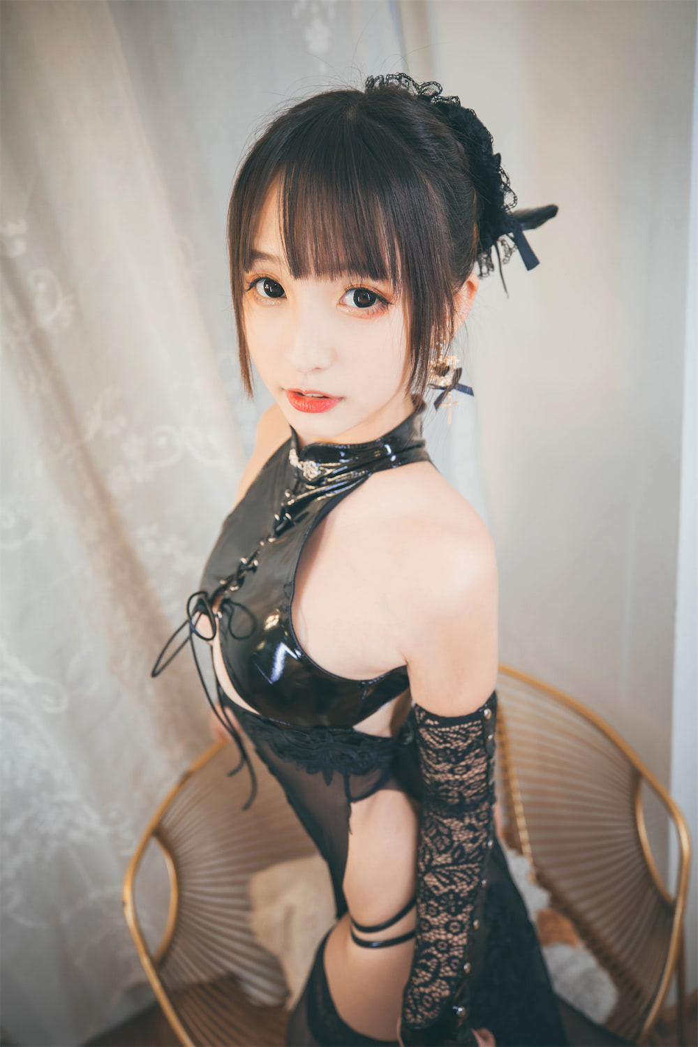 神楽坂真冬風と月黑白靡烟旗袍 150图2视频插图6