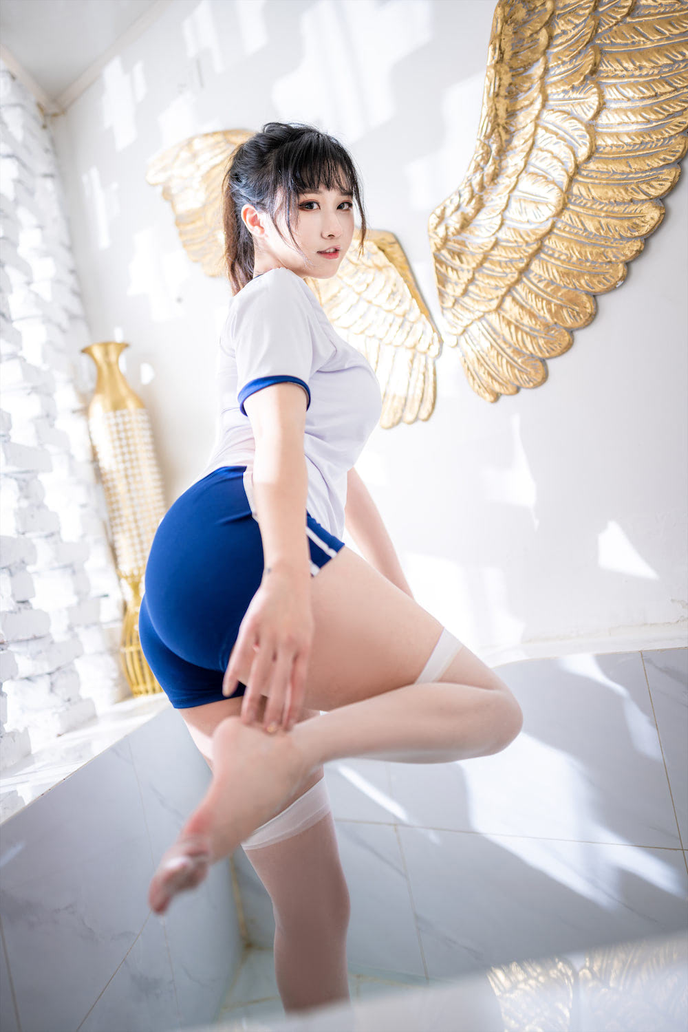 奇行家狗崽浴场的体操服66图插图2