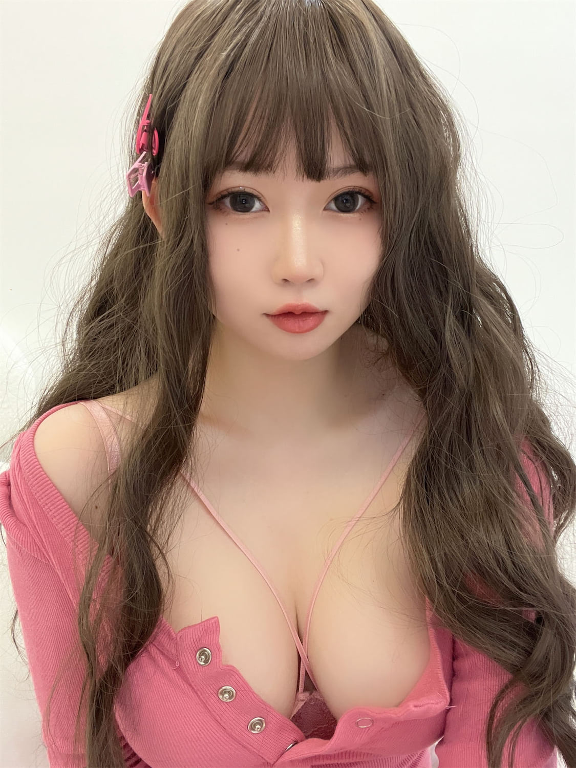 是依酱呀丰满五月自拍56图14视频插图