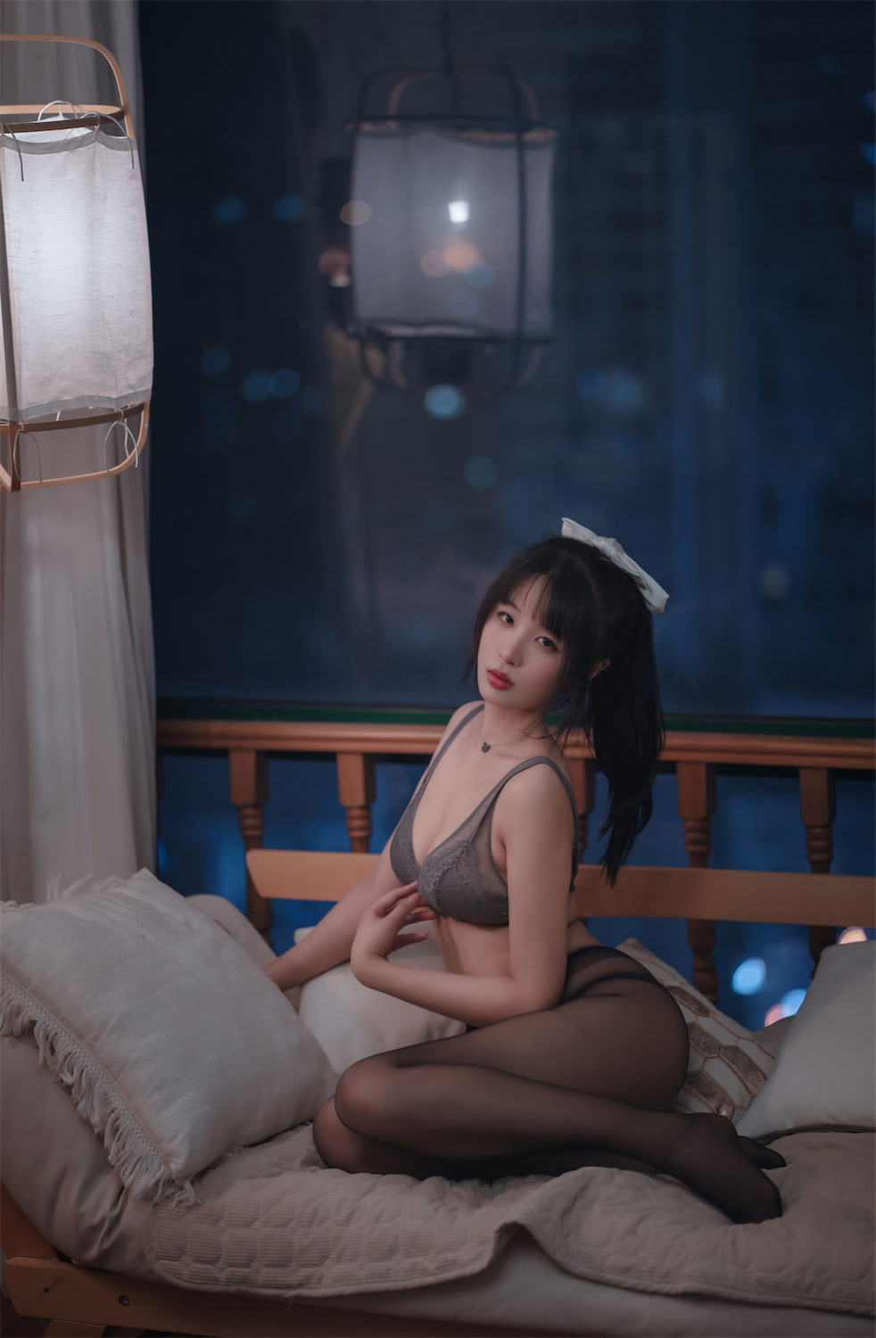 轩萧学姐灰色蕾丝50图插图1
