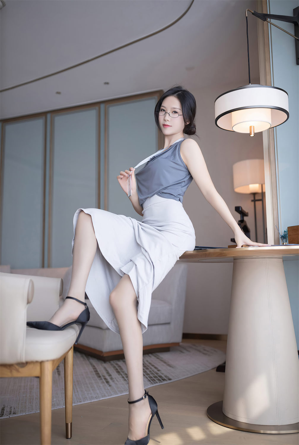 抖娘利世出差眼镜娘71图插图2