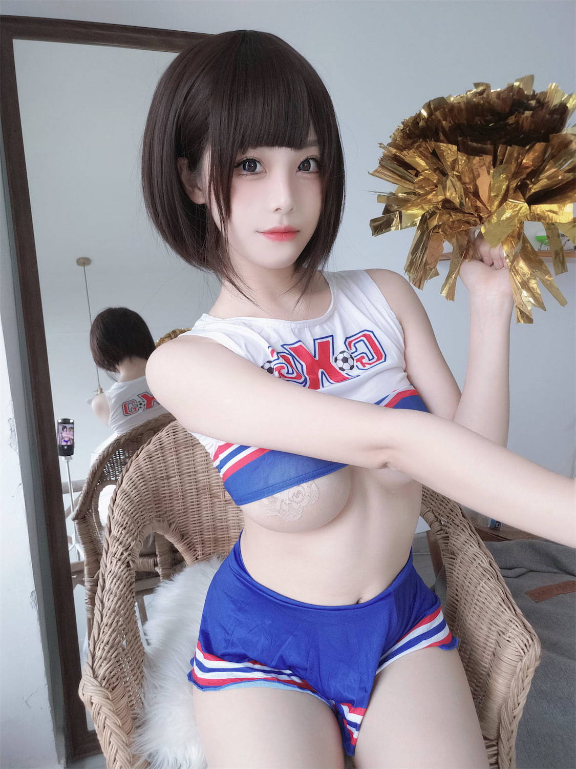 蜜汁猫裘足球宝贝自拍37图4视频插图3
