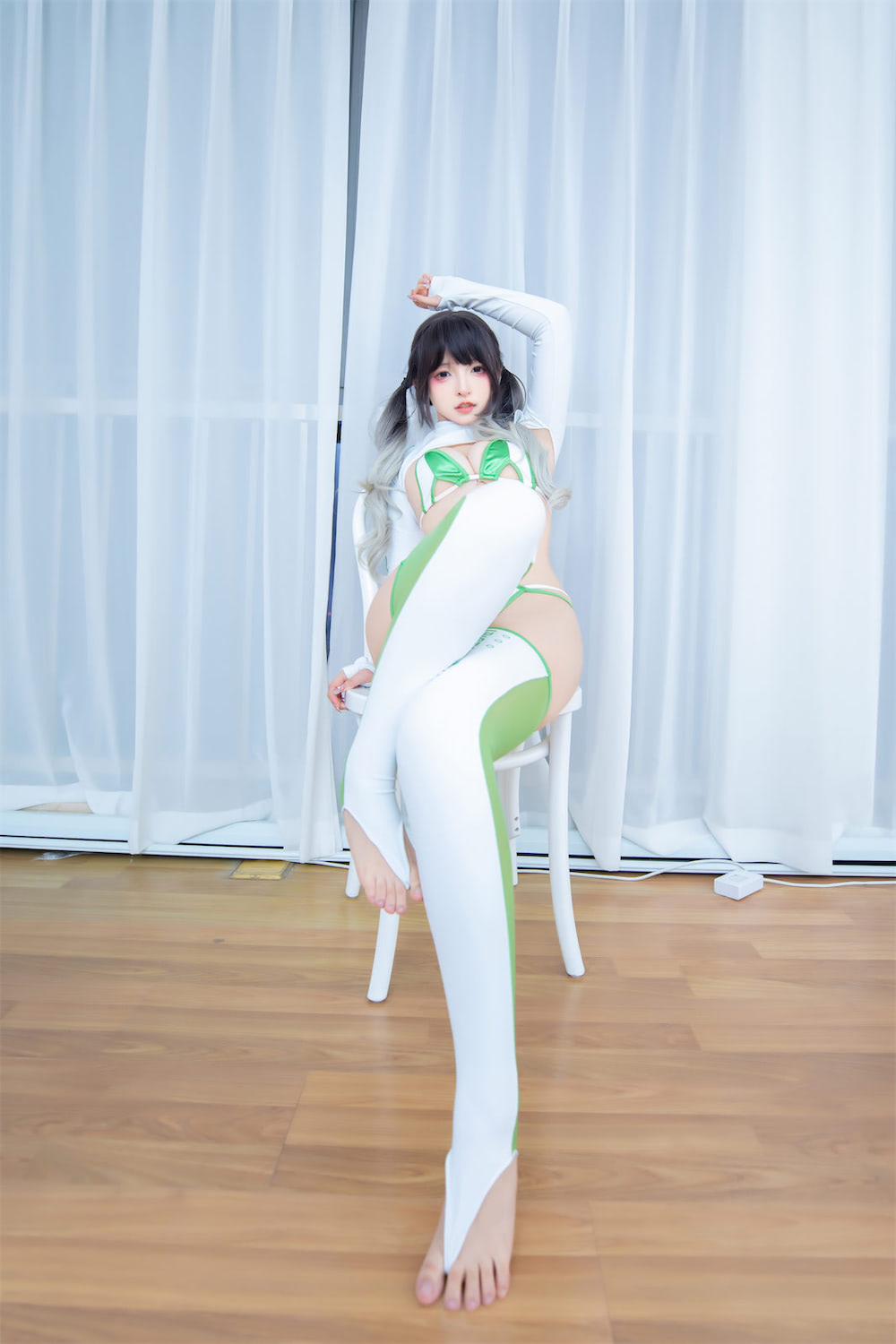 神楽坂真冬赛车女郎75图2视频插图3