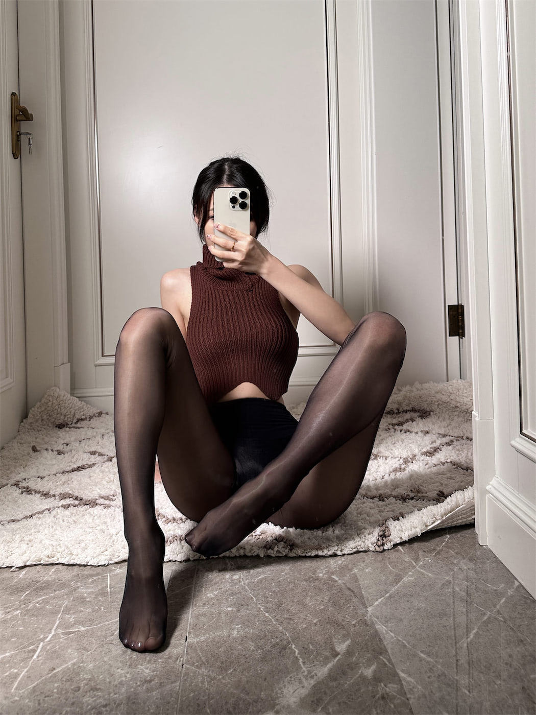 陈妮妮UNI纯欲小护士熟女76图插图3